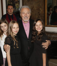 6836 Charlotte Ella Gottova Nelly Sofie Gottova Karel Gott