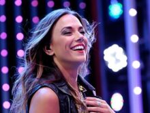 Jana Kramer at 5 Towers on Universal Citywalk