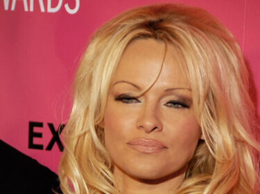 File:Pam Anderson 2009.jpg