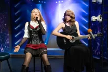 Královna popu Madonna s Taylor Swith.