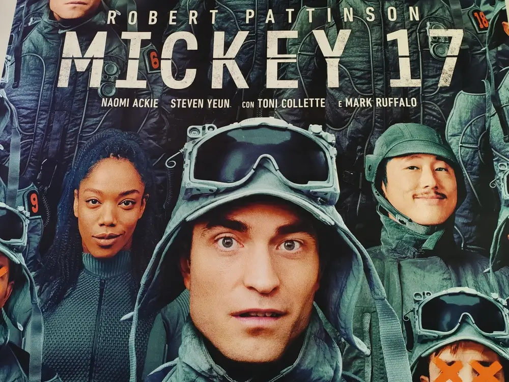Plakát filmu Mickey 17