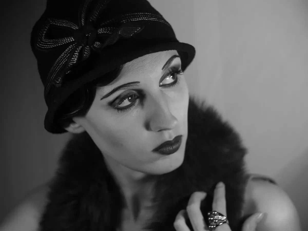 Černobílá fotografie herečka makeup