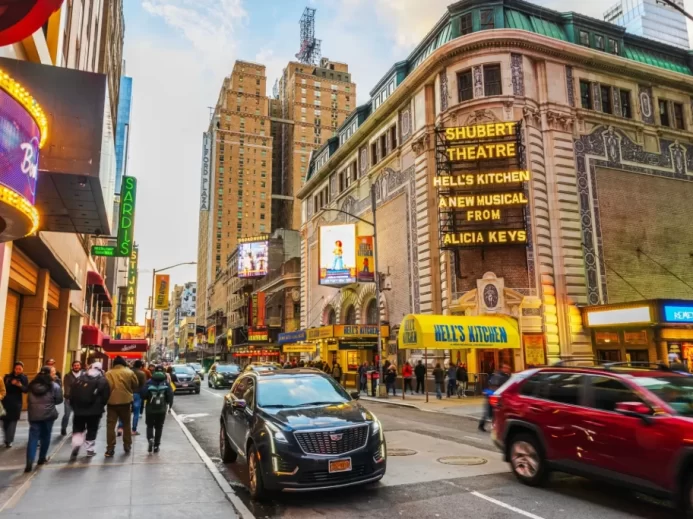 Ulice na Broadwayi za dne