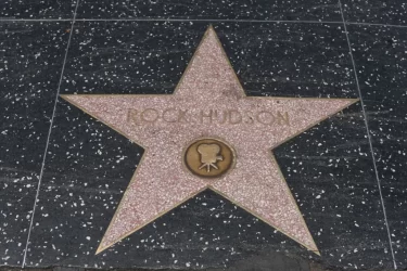 Hvězda herce Rocka Hudsona na americkém chodníku slávy.