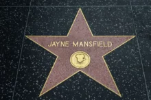 Jayne Mansfieldá byla nezapomenutelná ikona.