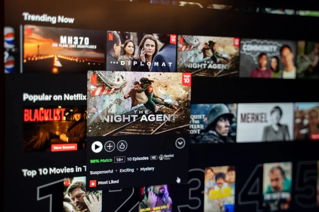Obrazovka s výběrem filmů Netflixu