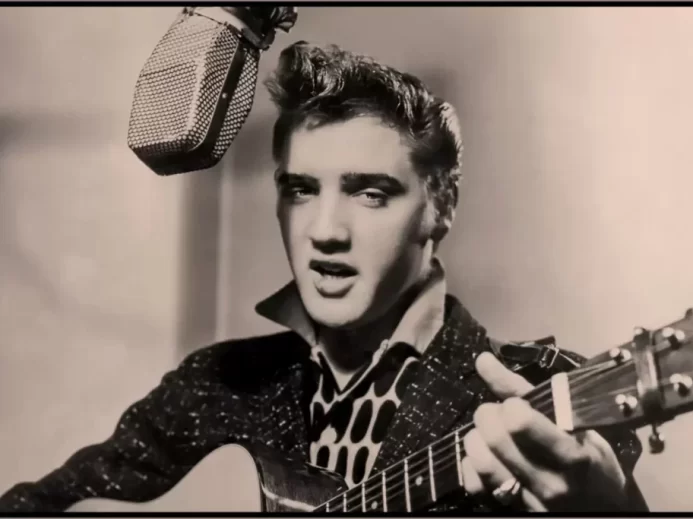 Elvis Presley koncertoval převážně v USA. Elvis Presley v nahrávacím studiu