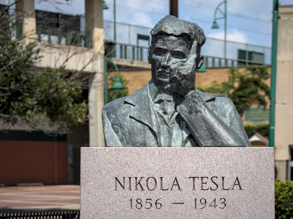 Nikola Tesla