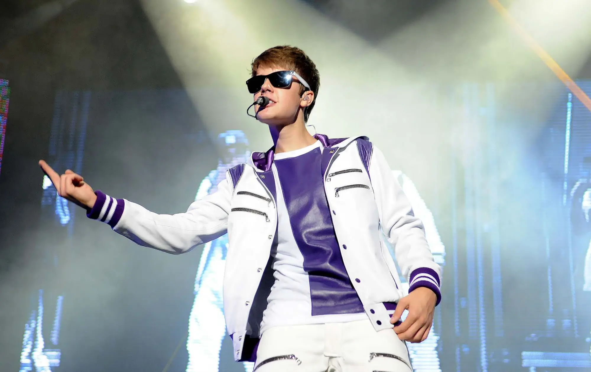Justin BIeber na podiu