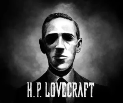 Portrét H. P. Lovecrafta Stylizovaný černobílý portrét H. P. Lovecrafta v temném dýmu
