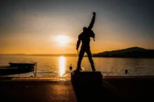 Bohemian Rhapsody od Freddieho Mercuryho se stala hitem.