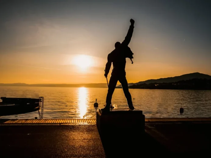 Bohemian Rhapsody od Freddieho Mercuryho se stala hitem.