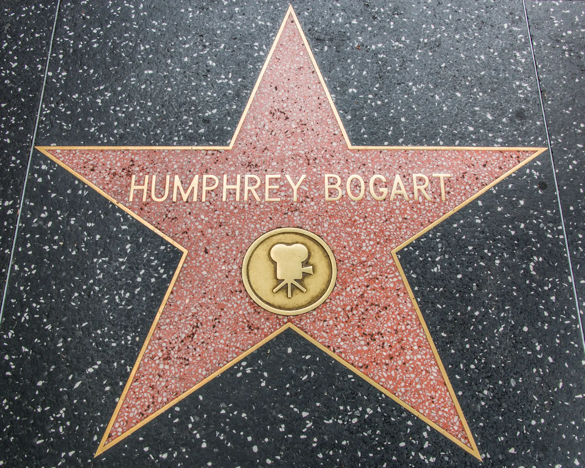 Humphrey Bogart je legendou