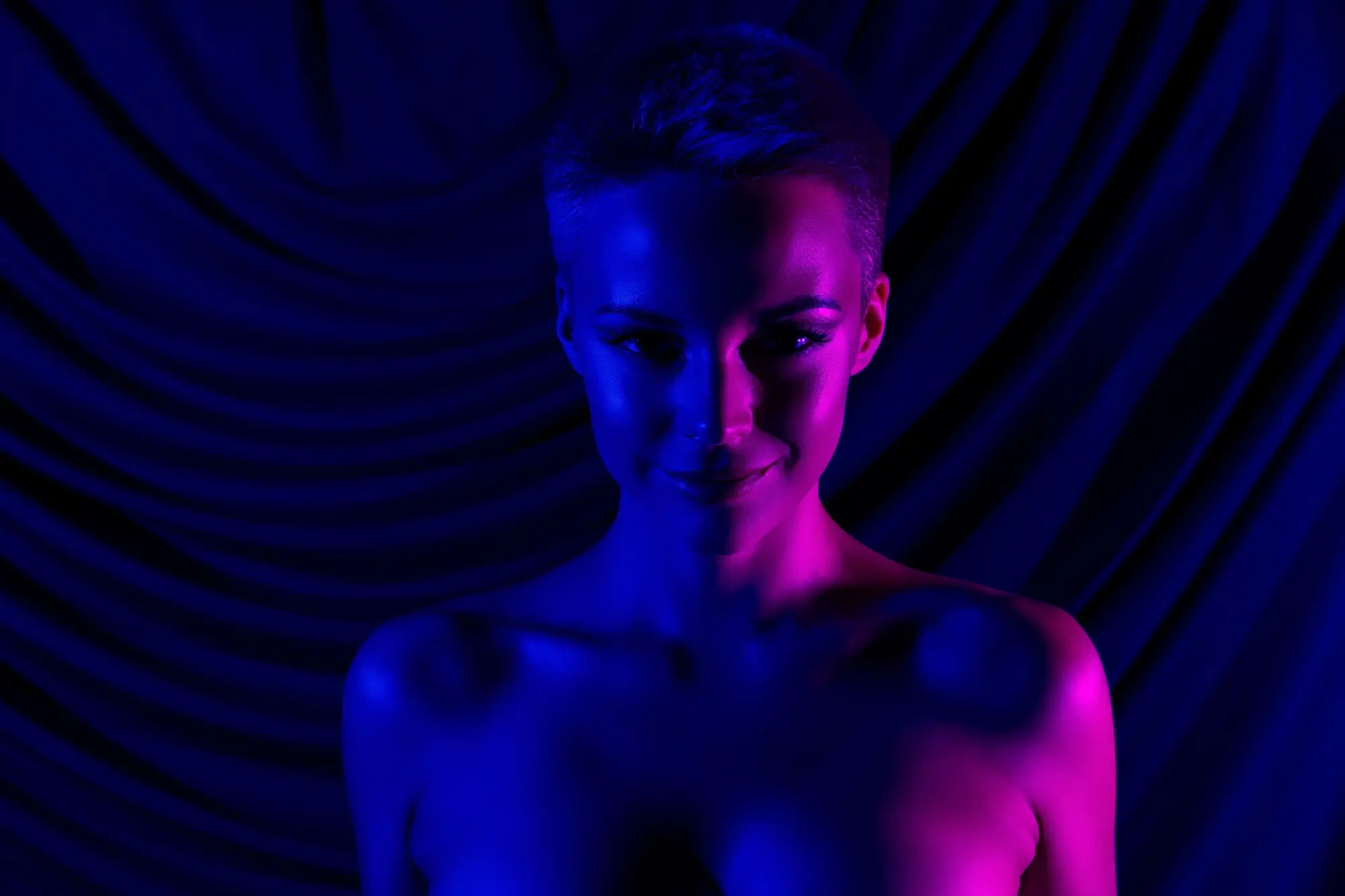 Naked Attraction - jedna z bizarních televizních soutěží.