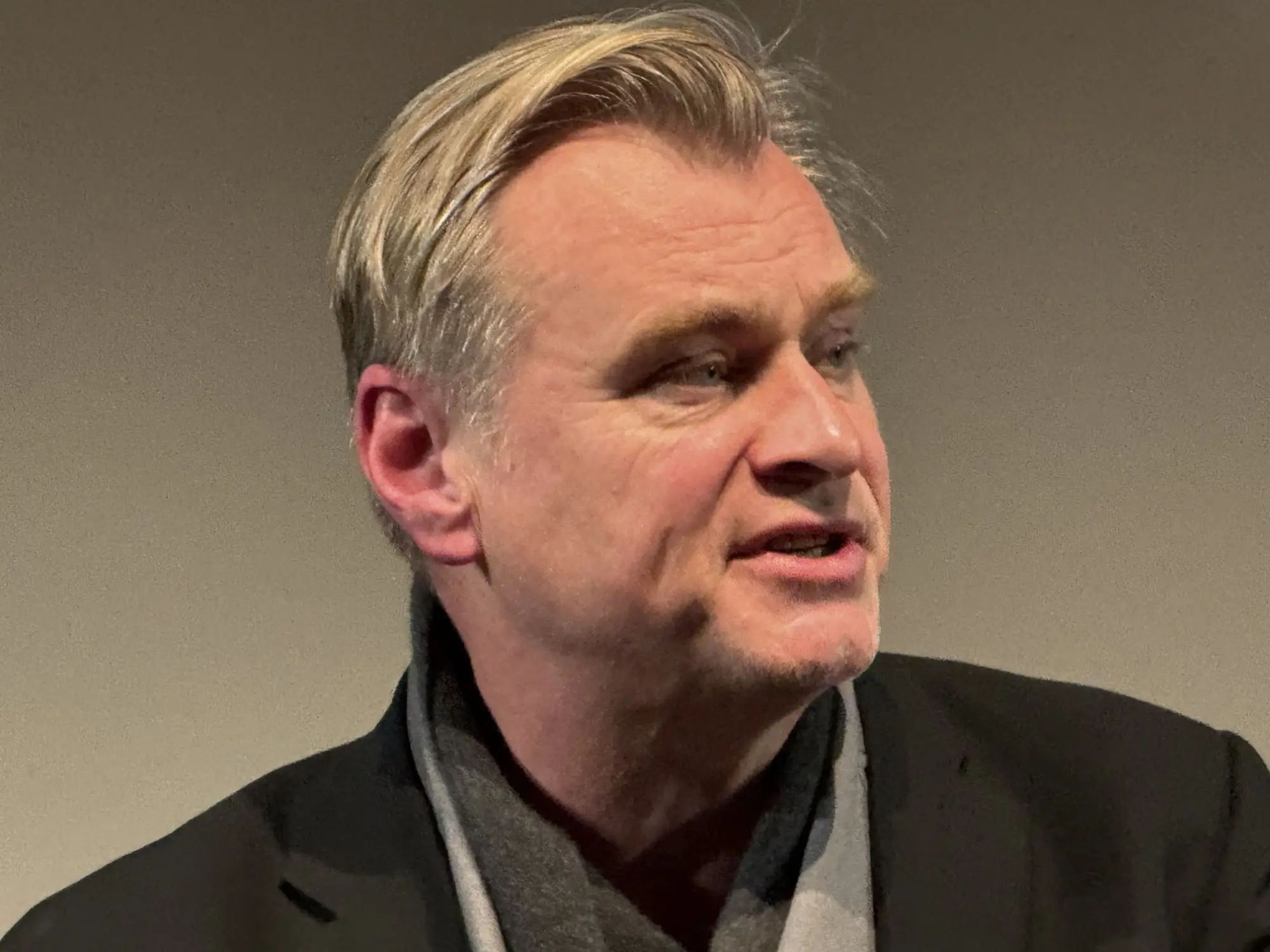 - VIPshow Christopher Nolan
