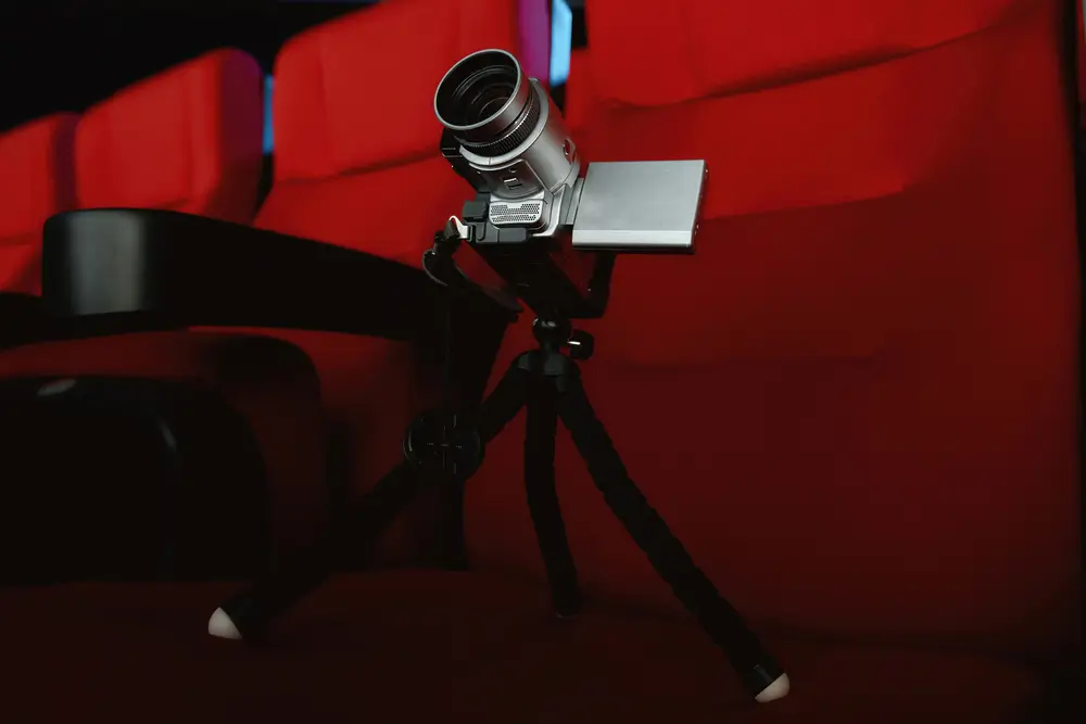 Nahrávat film v kině je nelegální 