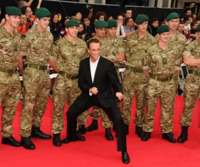 Legendární Jean Claude Van Damme v Cannes se už dnes neukazuje. Legendární Jean Claude Van Damme v Cannes se už dnes neukazuje.