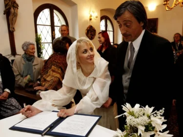 Svatba Žilkové a Stropnického