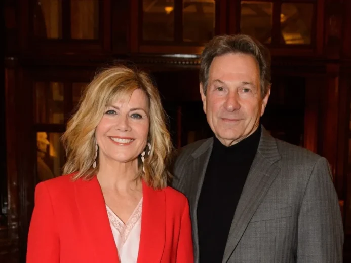 Brandon a Barber se vzali v listopadu 1989 a mají spolu syna, zdroj Brandon a Barber