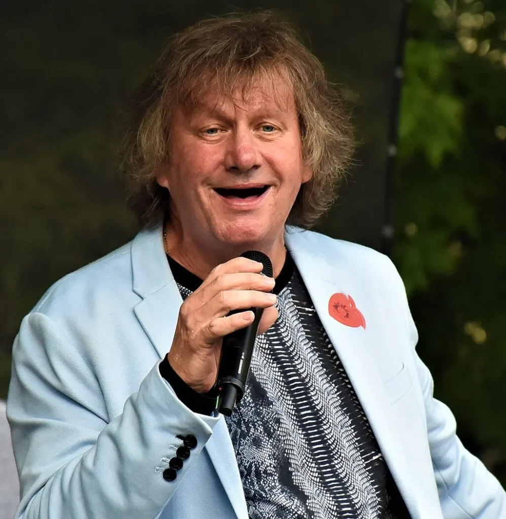 - VIPshow Stanislav Hložek