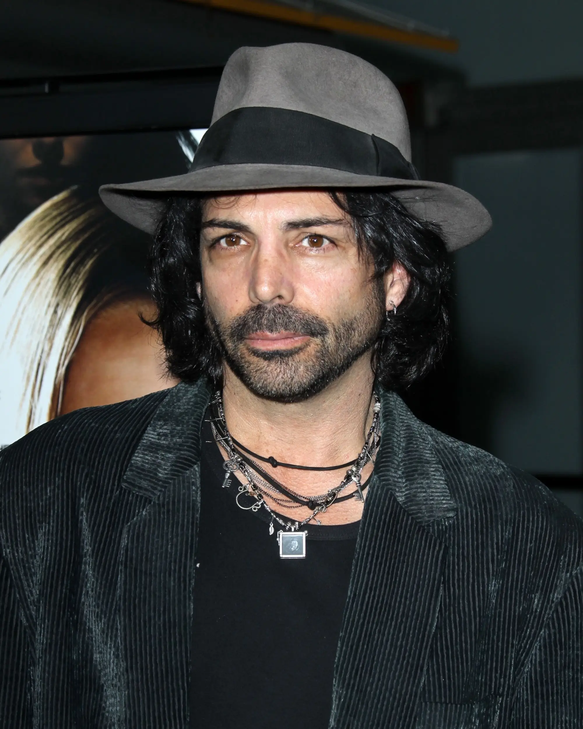 Richard Grieco patřil k uhrančivým rebelským typům.