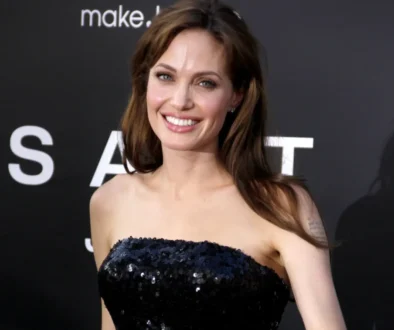 Angelina Jolie si stojí za tím, že láska bolí.