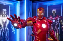 Iron Man v typickém červeném brnění
