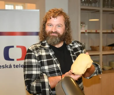 Josef Maršálek figuruje v pořadu Peče celá země jako porotce.