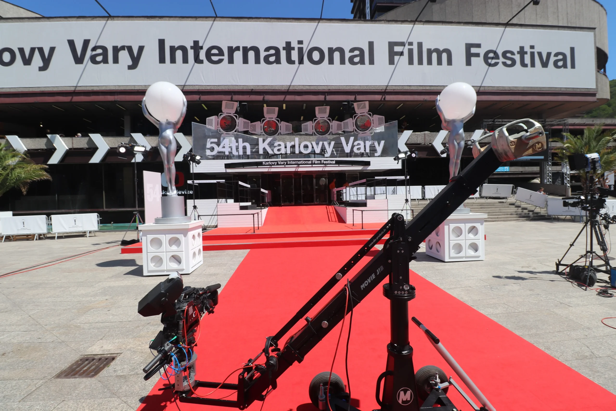 shutterstock_2366272457 - VIPshow Karlovarský filmový festival
