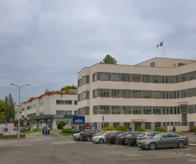 Budova české komerční televize v jedné z pražských čtvrtí