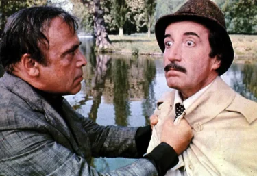 Peter Sellers coby inspektor ve filmu Růžový panter.
